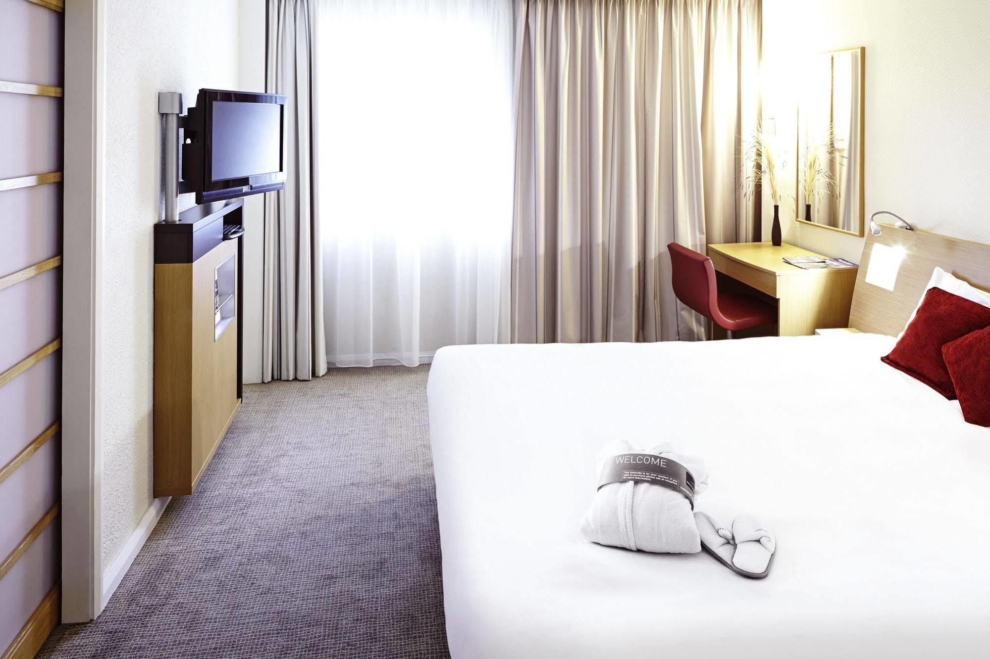 Novotel Sheffield Centre Exterior photo